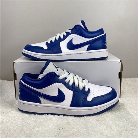 Blauwe Air Jordan 1 .